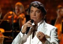 В одной из больниц Москвы в возрасте 68 лет скончался знаменитый советский и российский певец, обладавший красивым баритоном Сергей Захаров