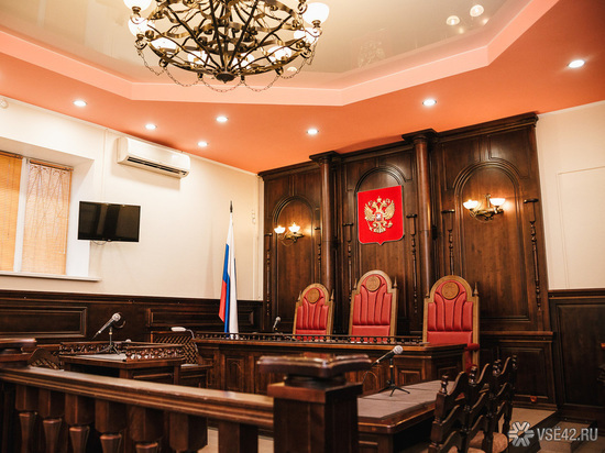 Уличенный в "платном" экзамене преподаватель кузбасского вуза пойдет под суд