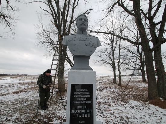 Шевкунов: Сталин останется в памяти России с пролитой кровью невиновных