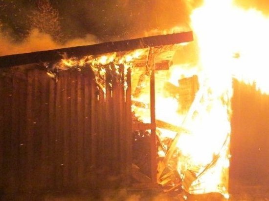  В Иваново сгорел дом на Рабочей улице