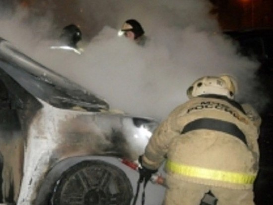 Ночью в Иванове сгорел автомобиль