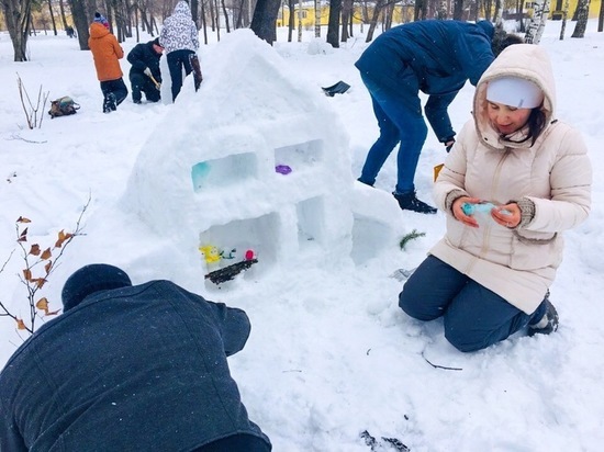 На катке в Губернаторском парке прошел снежный фестиваль в рамках «Гиперборея-2019»