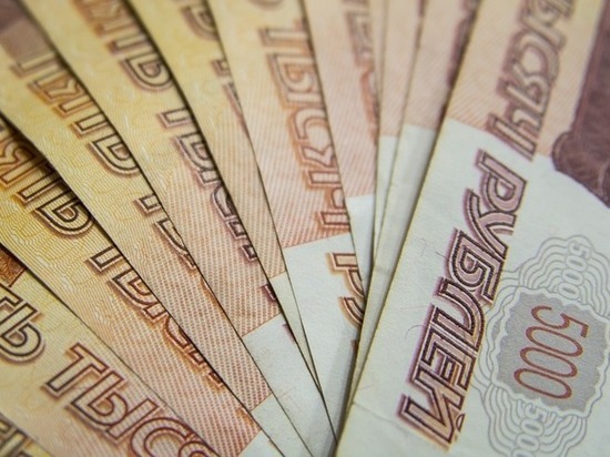 Поддельные деньги обнаружены в псковском банке