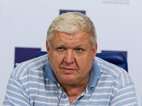 Тренер женской гандбольной сборной России Трефилов перенес операцию на сердце Тренер женской гандбольной сборной России Трефилов перенес операцию на сердце