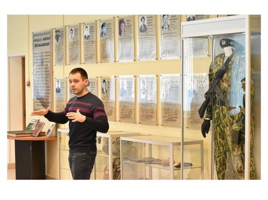 Для студентов Губернского колледжа провели экскурсию «Герои земли серпуховской»