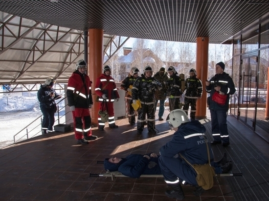 В ульяновском аквапарке "Улёт" обезвреживали террористов и спасали посетителей