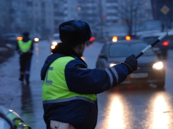 Сотрудники полиции Оренбурга проверили около тысячи водителей