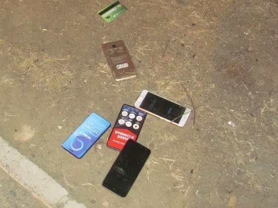 Читинец не смог скрыться после кражи 14 смартфонов и ноутбуков