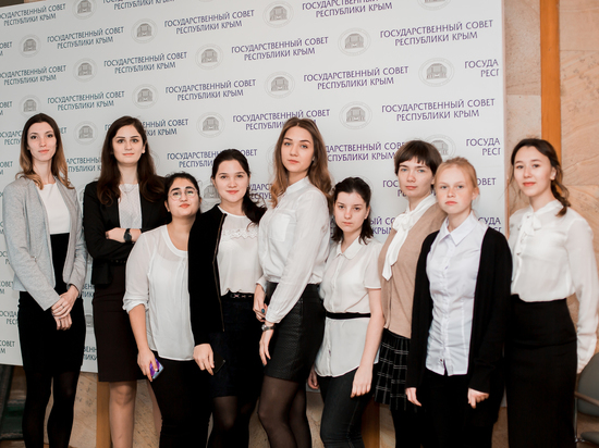 Молодые крымчане побывали на заседании в Совете Федерации РФ
