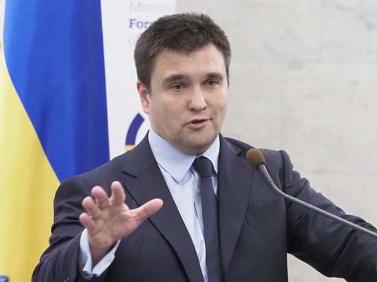 Климкин рассказал детали прохода украинских кораблей через Керченский пролив Климкин рассказал детали прохода украинских кораблей через Керченский пролив