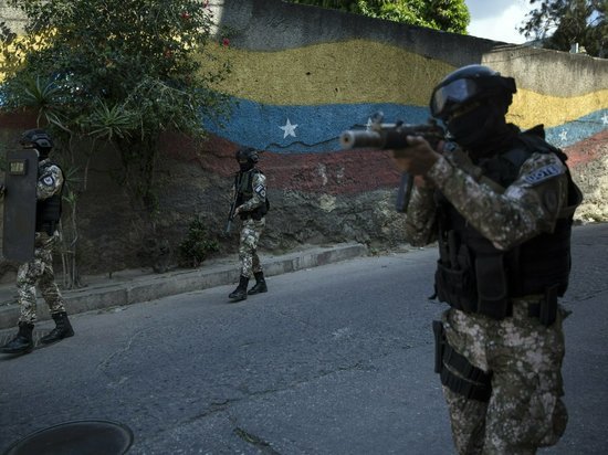 Венесуэльцы захватили генерала Нацгвардии после стрельбы у бразильской границы