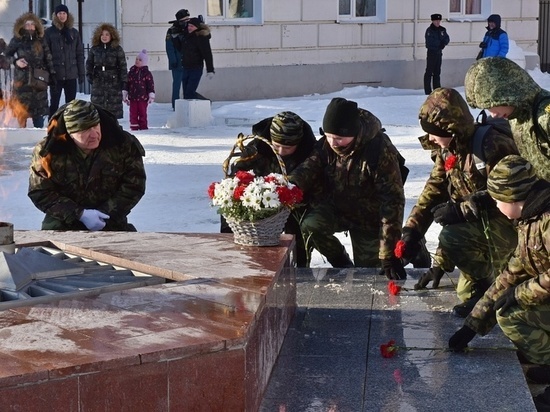 В Кирове почтили память защитников Отечества