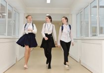 Власти Ставрополя объявили о начале приёма документов на получение компенсации на приобретение школьной формы многодетным семьям