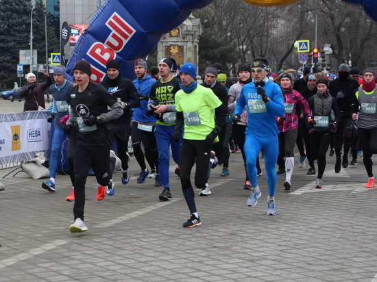 Более тысячи человек пробежали марафон в центре Краснодара