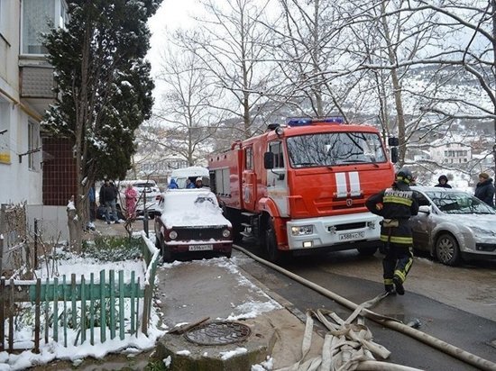 Тушили 20 человек: подробности пожара в Севастополе, где погиб малыш