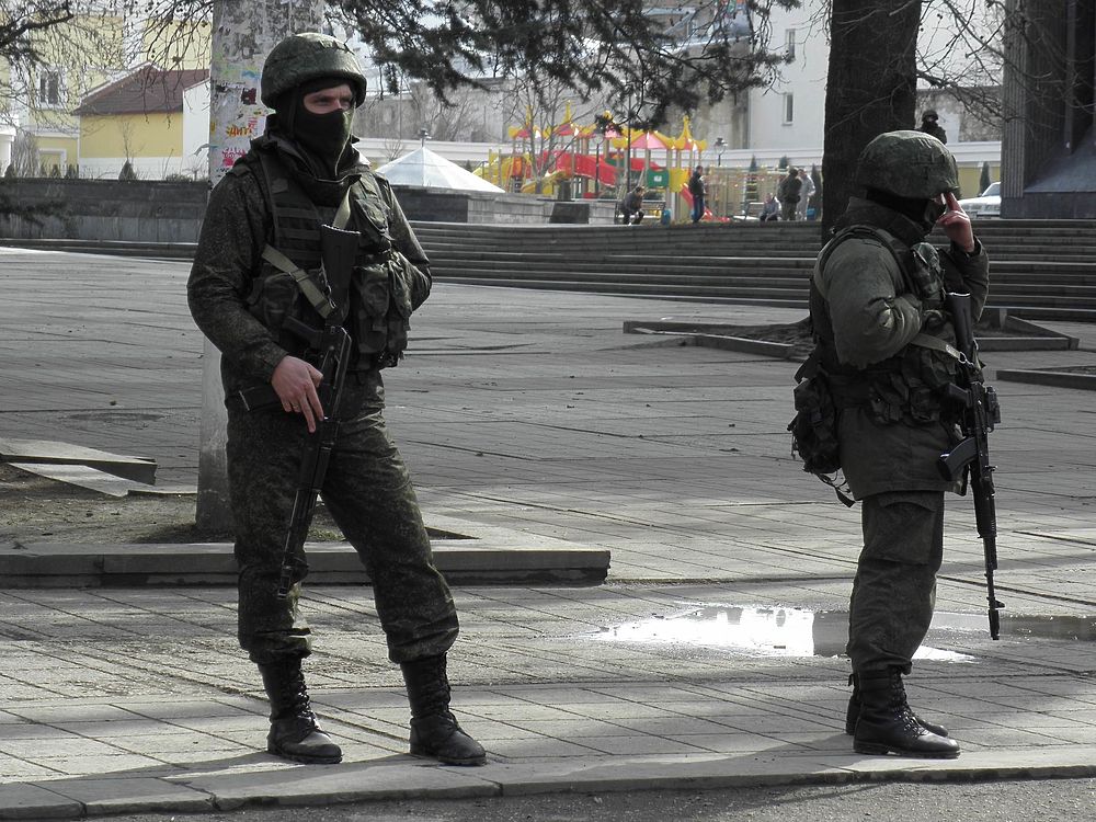 Появление "вежливых людей" в Симферополе: как Украина потеряла Крым