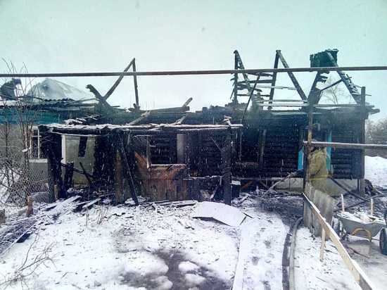 В Мордовии в утреннем пожаре пострадали два человека