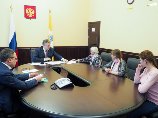 Губернатор Ставрополья обсудил проблемы с гражданами на личном приеме
