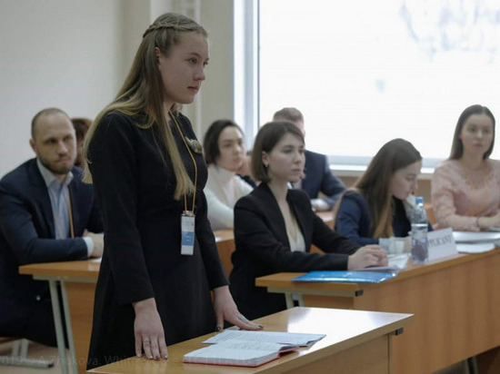 Команда будущих юристов ВятГУ вошла в тридцатку сильнейших в России