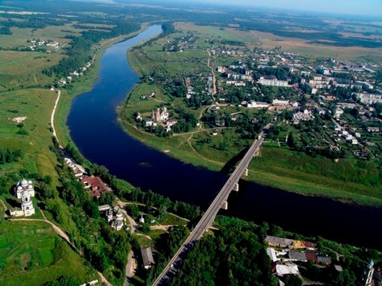 В Старице Тверской области исправят проблемы с некачественной водой