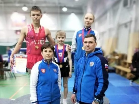 Димитровградцы победили в Чемпионате по прыжкам на батуте ПФО