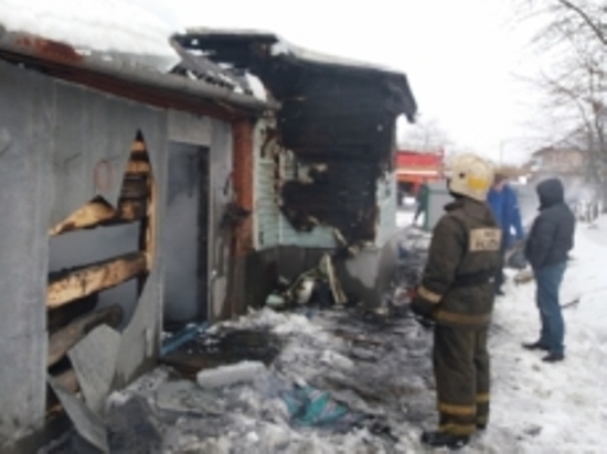 В Вичугском районе сгорел дом с хозпостройками, есть пострадавший
