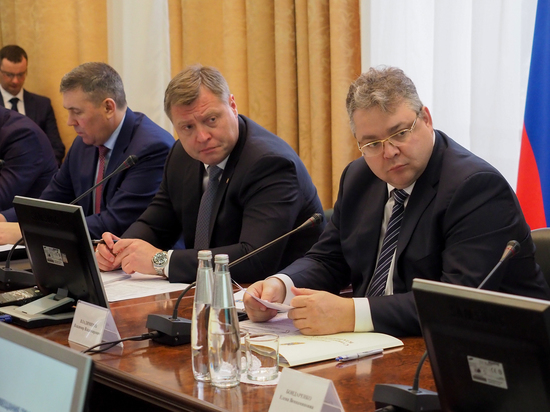 Задачи развития востока Ставрополья наметили в полпредстве президента