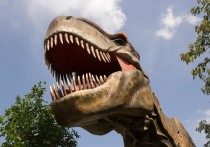 Группа исследователей, представляющих Лозаннский университет, представила свою версию того, каким образом динозавры исчезли с лица Земли