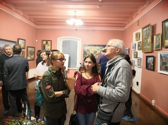 В Серпуховском музее прошла персональная выставка мастера станковой картины