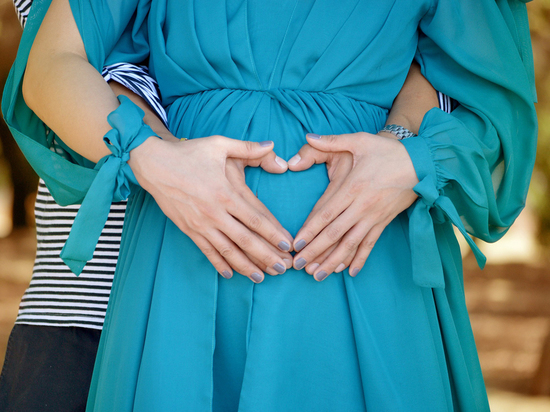 Беременность и новый договор: когда нужно сообщать начальнику об «интересном» положении?