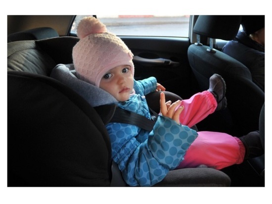 В Серпухове у водителей проверят наличие детских кресел в автомобилях