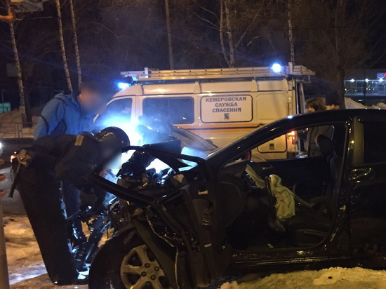 Авария с пострадавшими произошла в Кемерове