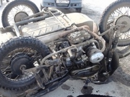 В Куйтунском районе перевернулся мотоцикл