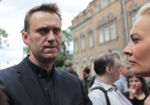 Респондентов спрашивали, известно ли им, кто такой Навальный и как они к нему относятся