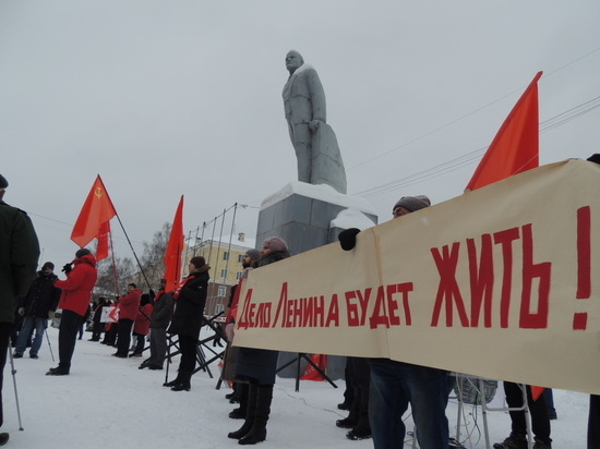 КПРФ проведет референдум из-за сноса памятника Ленину в Ревде