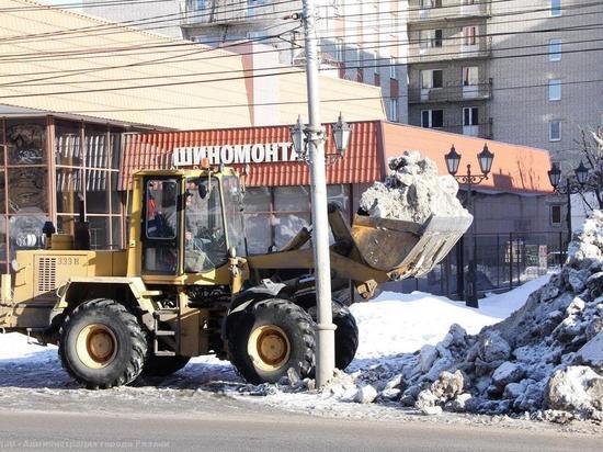 С начала сезона с улиц Рязани убрали 200 тысяч кубометров снега