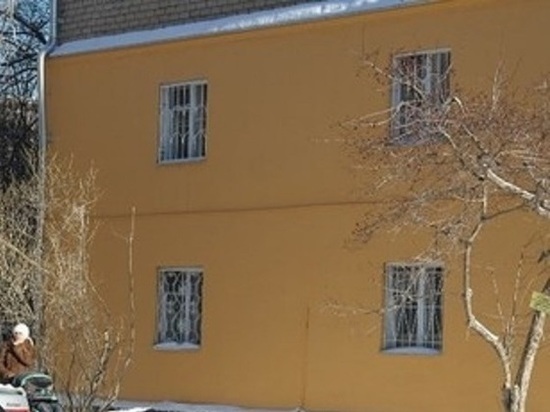 Администрация Екатеринбурга заменит окна в многоквартирных домах