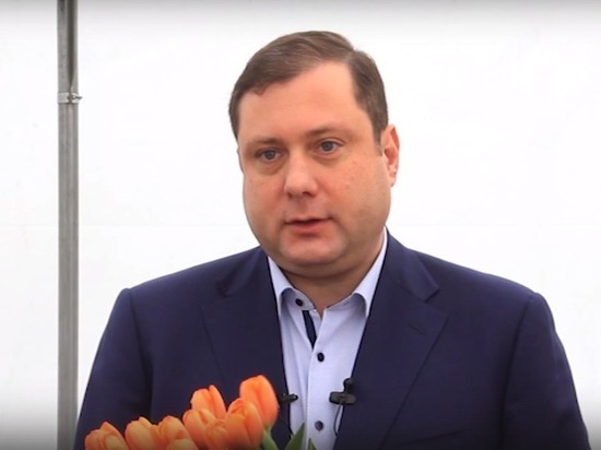 Губернатор Смоленской области опубликовал видеообращение к 8 марта