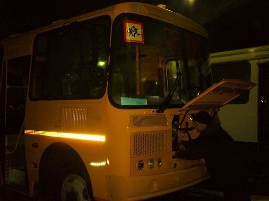 Неполадки обнаружил «Псковпассажиравтотранс» в вверенных ему школьных автобусах