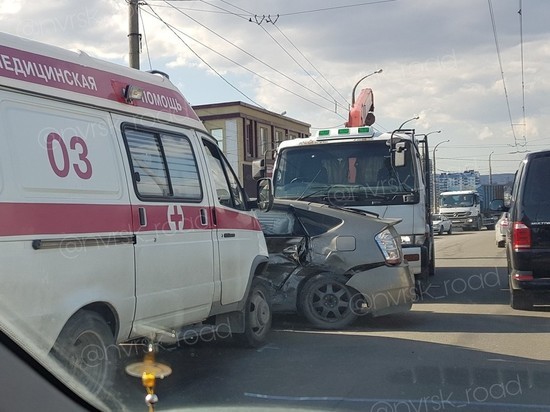 В Новороссийске в ДТП попала машина «скорой помощи»