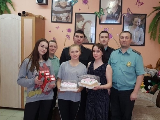 Ярославские судебные приставы поздравили подшефный детский дом