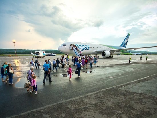 Летевший в Таиланд самолет экстренно сел в Красноярске