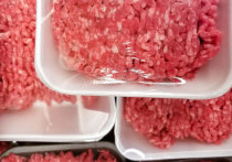 Компания-производитель Washington Beef LLC отзывает из продажи 13 607 кг говяжьего фарша из-за опасения, что мясо может быть заражено «посторонними предметами»