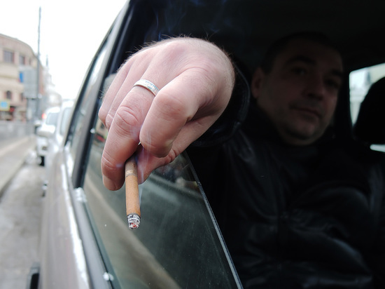 Минздрав предложил правительству "отменить" сигареты после 2050 года