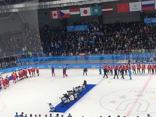 Сборная России по хоккею стала чемпионом Универсиады, а глава Тувы получил добро Дмитрия Медведева