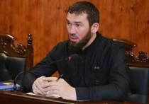 В Чечне есть парламент, а в парламенте спикер — Магомед Даудов