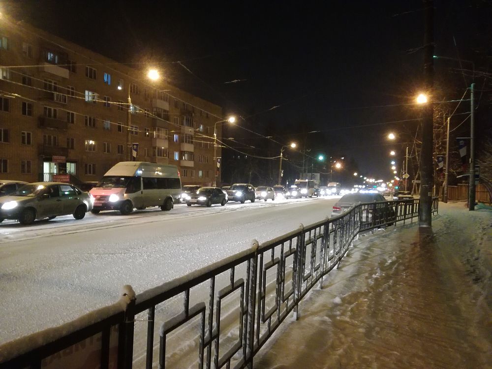 Дорожный коллапс в Заднепровском районе в Смоленске