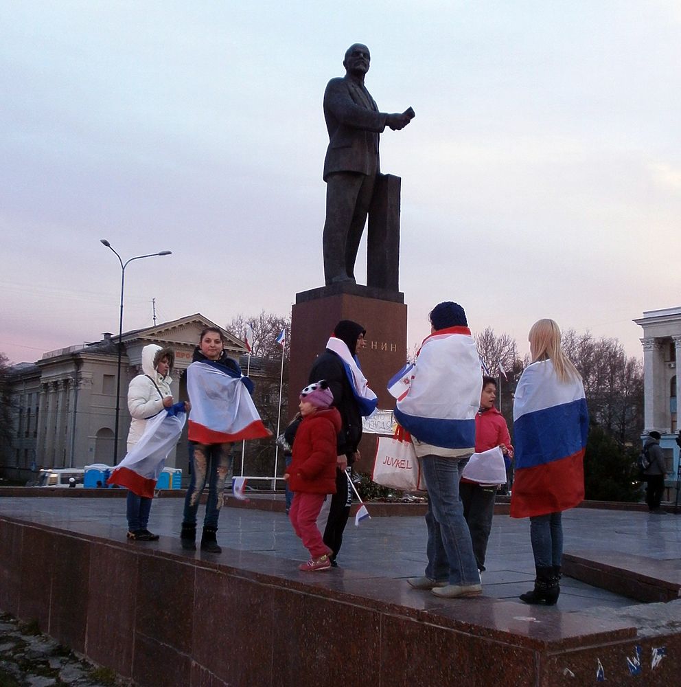 Как Крым прощался с Украиной и голосовал за воссоединение с Россией 