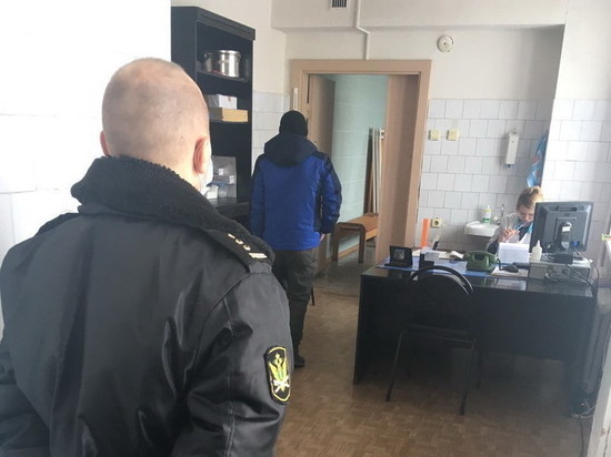 Жителя Иваново увезли лечиться от туберкулеза насильно Жителя Иваново увезли лечиться от туберкулеза насильно