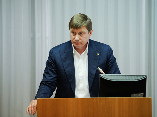 С супруги экс-главы ставропольского минстроя взыскали 31 млн рублей